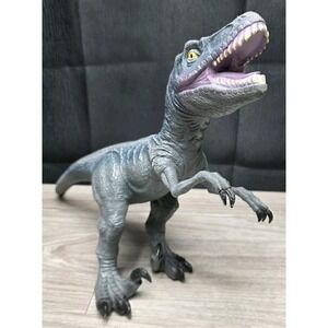 2014 Velociraptor Raptor‎ Dinosaur Prehistoric Realistic Retired Figure